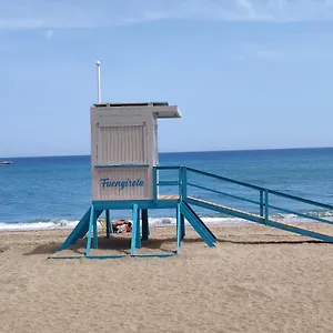 https://garu-apartamentos.es-andalucia.com
